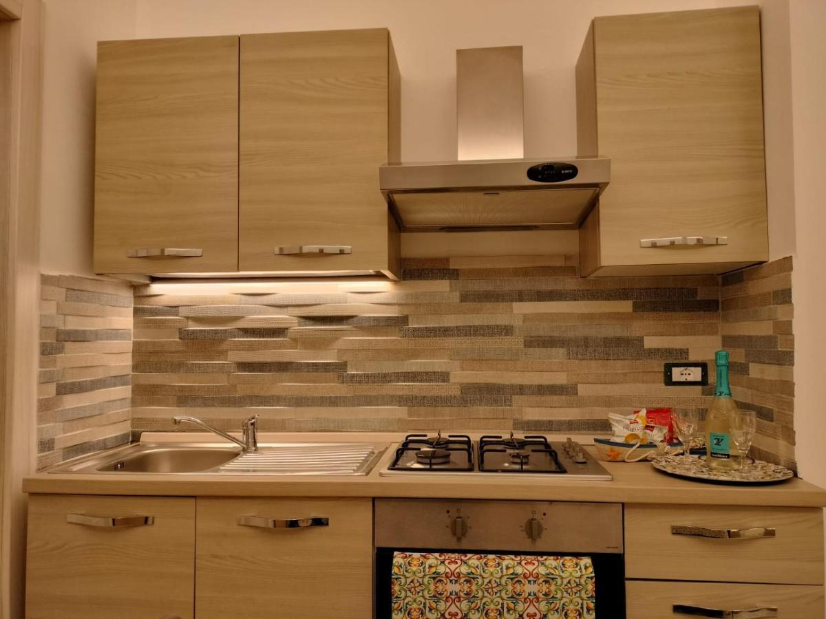 Acquazzurra Apartman Torre Lapillo Szoba fotó