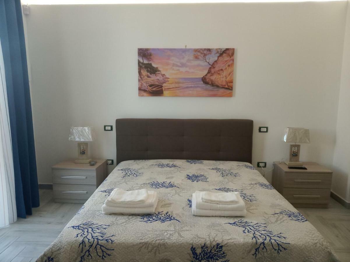 Acquazzurra Apartman Torre Lapillo Kültér fotó