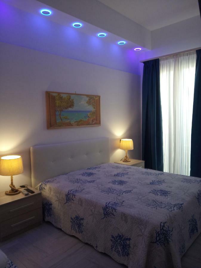 Acquazzurra Apartman Torre Lapillo Kültér fotó